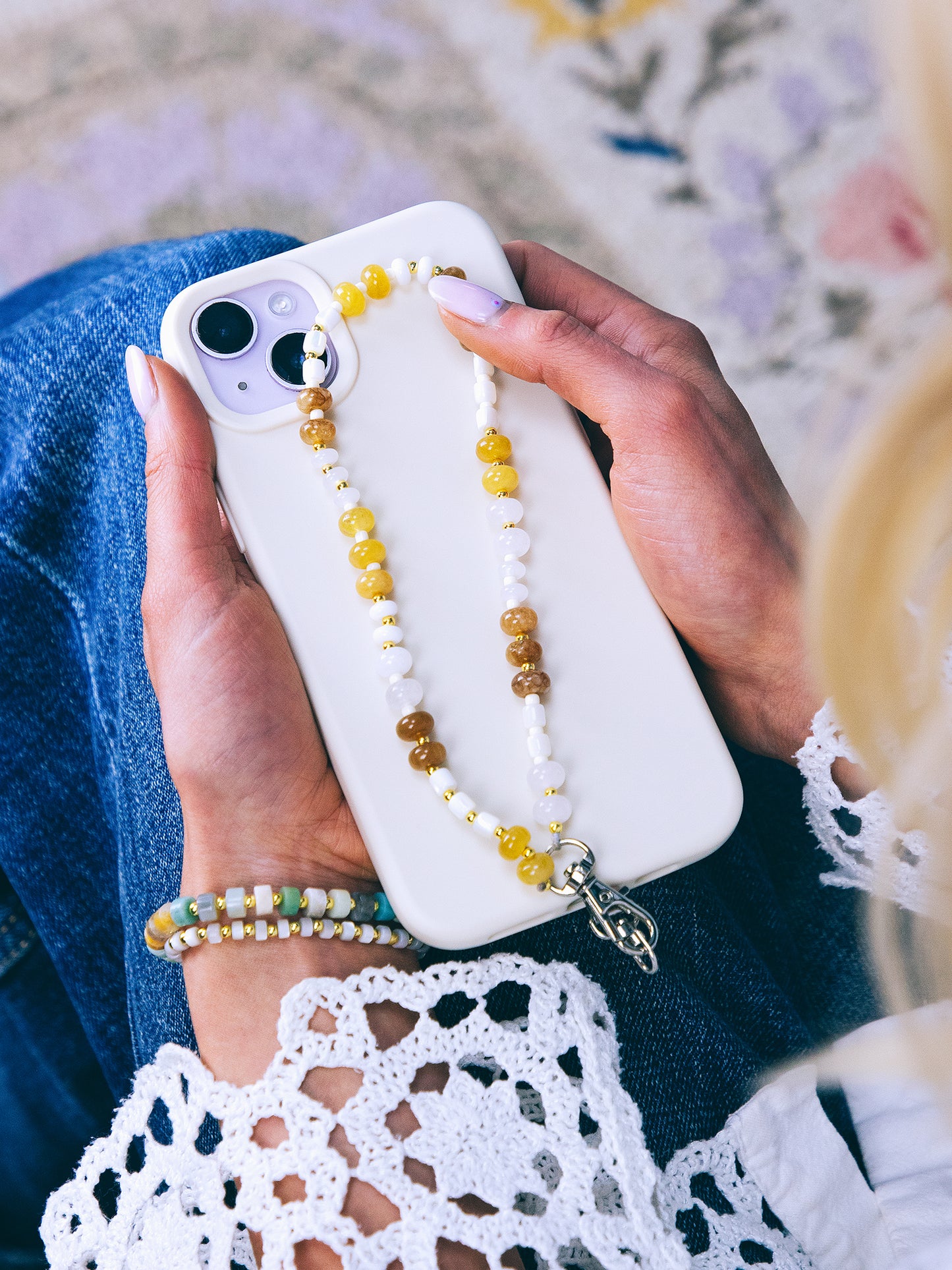 Earth Candy, Phone Charm